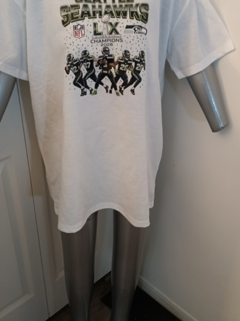 Seattle Seahawks White T‑Shirt – Team Graphic New XL